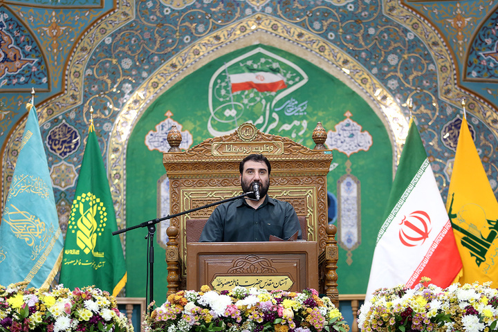 برپایی محفل کرسی تلاوت مهدوی در آستان مقدس فاطمی