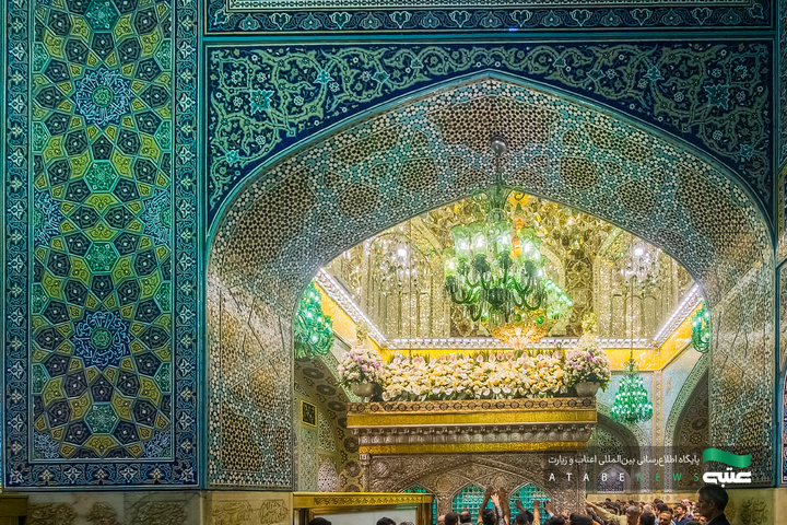 گل آرایی ضریح مطهر رضوی در دهه کرامت