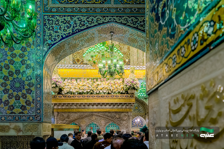 گل آرایی ضریح مطهر رضوی در دهه کرامت