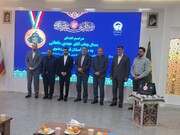 قهرمان جهان مدال خود را به آستان قدس رضوی اهدا کرد