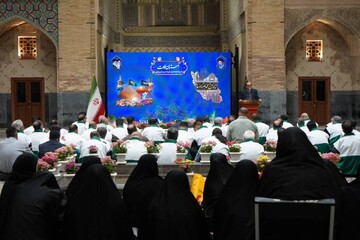 پیوند هنر خوشنویسی با معنویت در حرم مطهر رضوی