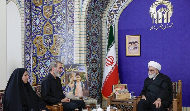 خون کودکان میناب، سیلی سخت به مستکبران عالم خواهد زد