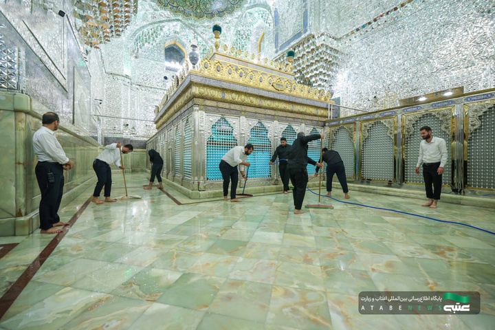 غباارروبی ضریح کاظمین