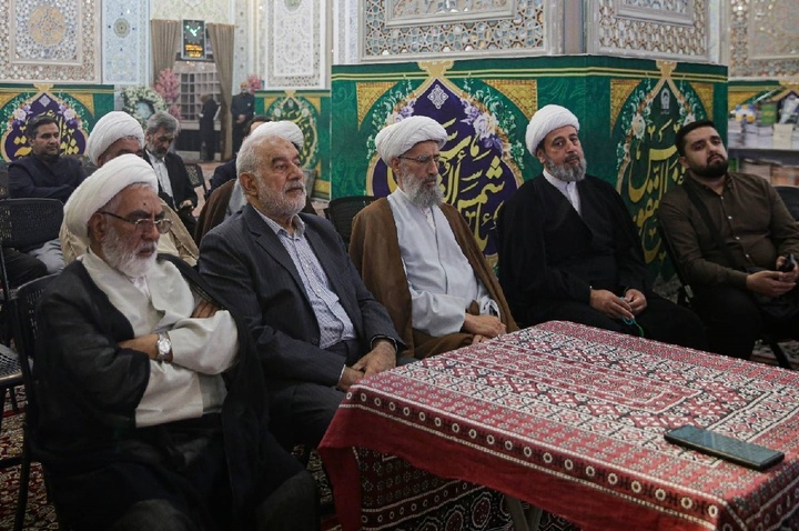 رسالت رسانه‌ها و نخبگان در گفتمان‌سازی امت واحده برای نقش‌آفرینی در معادلات جهانی