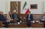 گسترش ارتباطات با شیعیان جهان و افزایش حضور زائران بین‌المللی در حرم رضوی