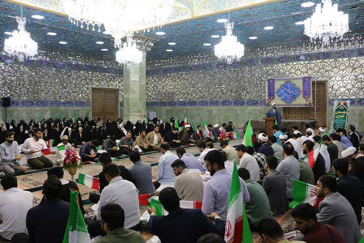 جشن ازدواج ۲۰۰ زوج طلبه در حرم حضرت فاطمه معصومه(س)