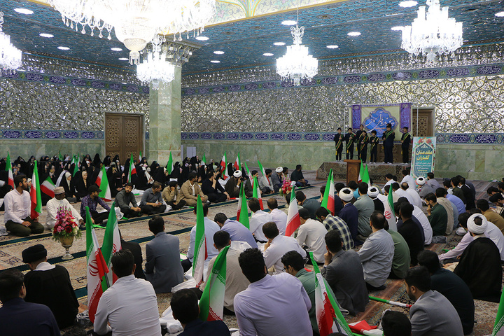 جشن ازدواج ۲۰۰ زوج طلبه در حرم حضرت فاطمه معصومه(س)
