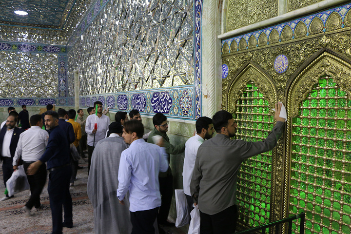 جشن ازدواج ۲۰۰ زوج طلبه در حرم حضرت فاطمه معصومه(س)