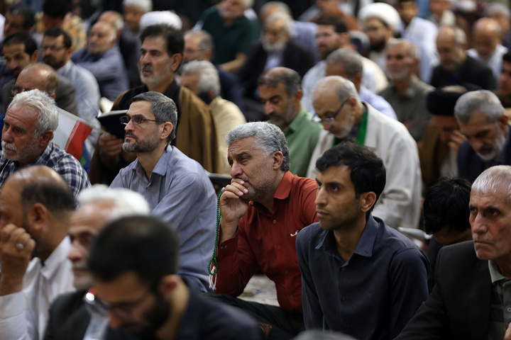 بزرگداشت شهید آیت‌الله رئیسی و شهدای خدمت در حرم بانوی کرامت