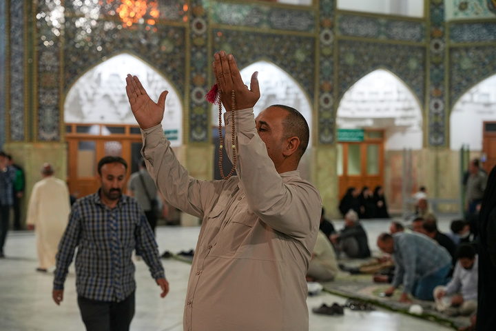 حال‌وهوای زائران حرم حضرت معصومه(س) در شب عید سعید قربان