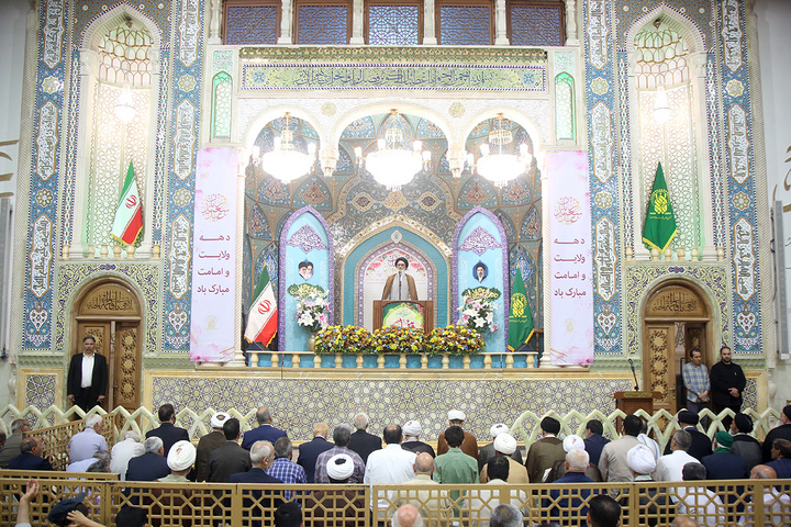 شکوه بندگی در نماز عید سعید قربان حرم حضرت معصومه (س)