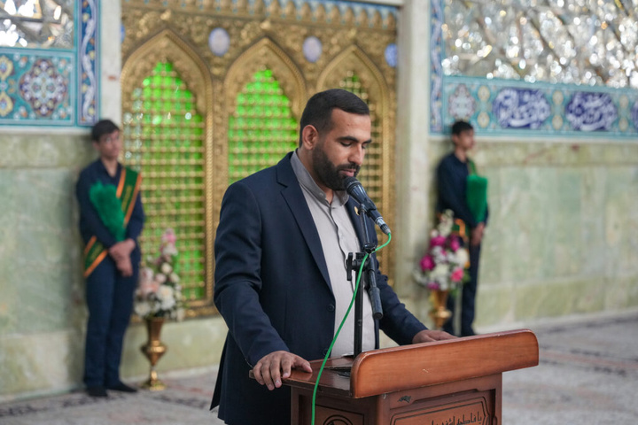 جشن تکلیف ۱۲۰ نوجوان پسر در حرم حضرت معصومه(س)