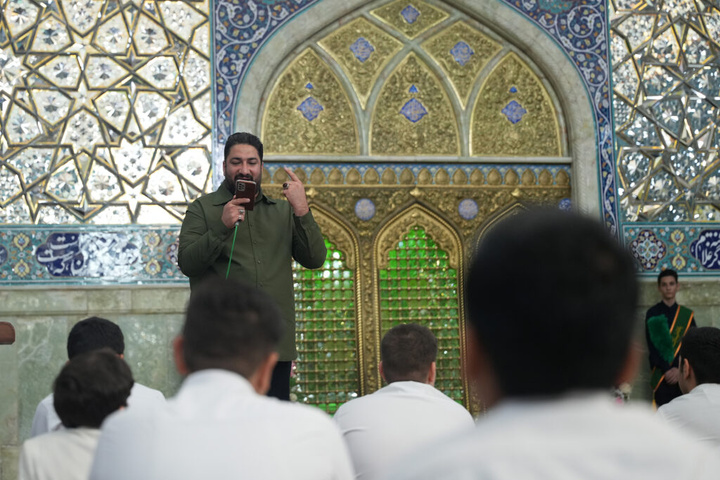 جشن تکلیف ۱۲۰ نوجوان پسر در حرم حضرت معصومه(س)