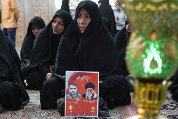 «عهد خواهری» ۵۰۰ بانوی قمی در حرم بانوی کرامت