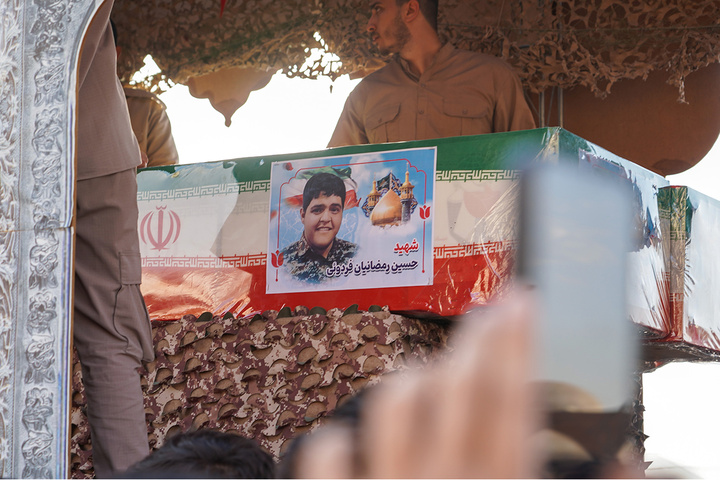 وداع با پیکر مطهر دو شهید بسیجی در حرم بانوی کرامت