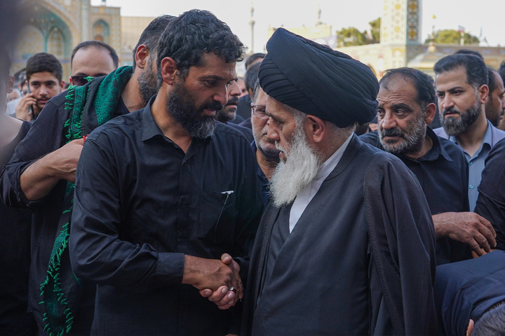 وداع با پیکر مطهر دو شهید بسیجی در حرم بانوی کرامت