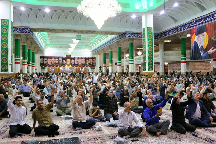 جشن شام عید سعید غدیر خم در حرم بانوی کرامت