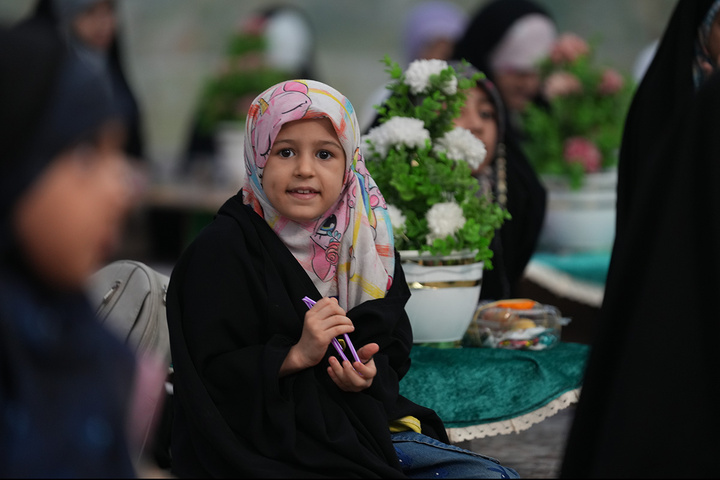برپایی جشن عید غدیر ویژه کودکان در حرم بانوی کرامت