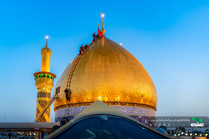 شست‌وشوی گنبد مطهر حضرت ابوالفضل العباس(ع) در آستانه ماه محرم
