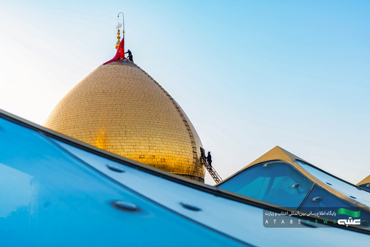 شست‌وشوی گنبد مطهر حضرت ابوالفضل العباس(ع) در آستانه ماه محرم