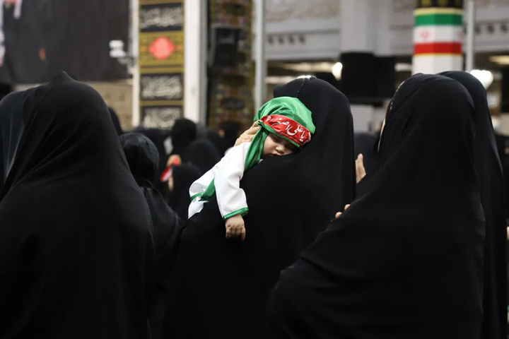 تمرین رباب بودن و علی اصغر(ع) شدن در حرم بانوی کرامت