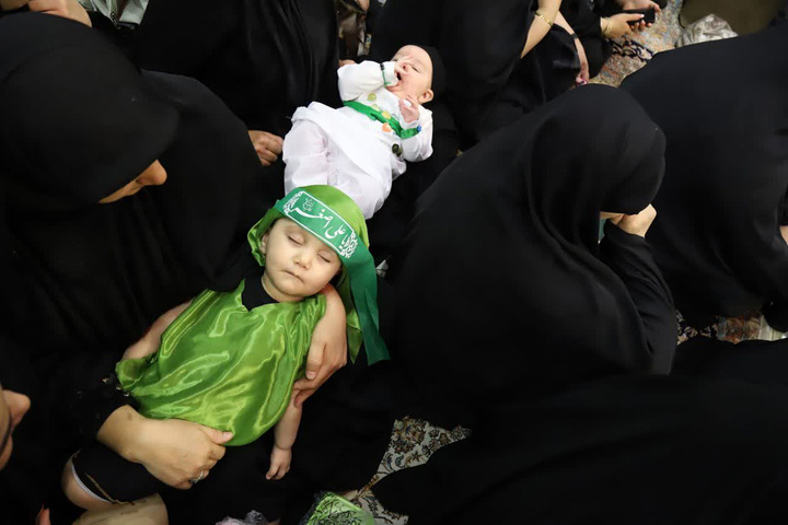تمرین رباب بودن و علی اصغر(ع) شدن در حرم بانوی کرامت
