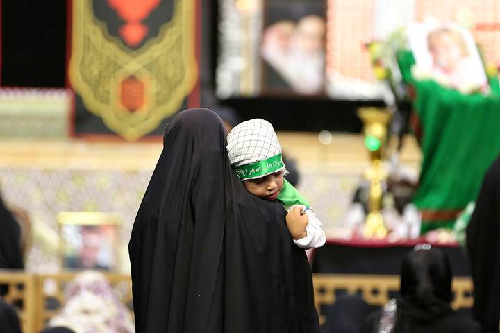 همایش باشکوه شیرخوارگان حسینی در حرم حضرت معصومه (س)