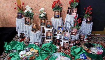 عطر «مجمع بر» در صحنِ امام رضا (ع)؛ روایتی از میهمانیِ لاهیجانی‌ها در حسینیه حرم