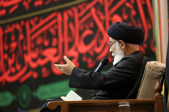 عزاداری شب تاسوعای حسینی در حرم بانوی کرامت