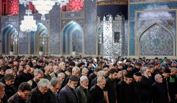 اقامه نماز ظهرعاشورا به وقت بندگی، به سبک حسینی