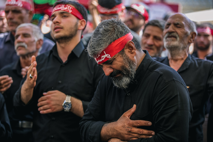 عزاداری روز تاسوعای حسینی در حرم مطهر رضوی