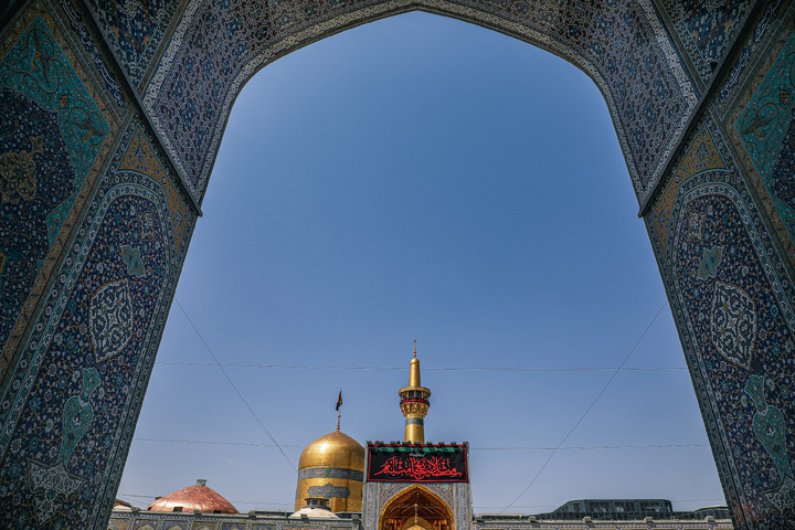 عزاداری روز تاسوعای حسینی در حرم مطهر رضوی