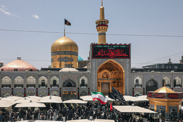 عزاداری روز تاسوعای حسینی در حرم مطهر رضوی