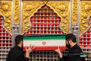 وداع با پیکرهای خانواده رهبر شهید انقلاب در جوار ضریح شش‌گوشه سیدالشهدا(علیه السلام )