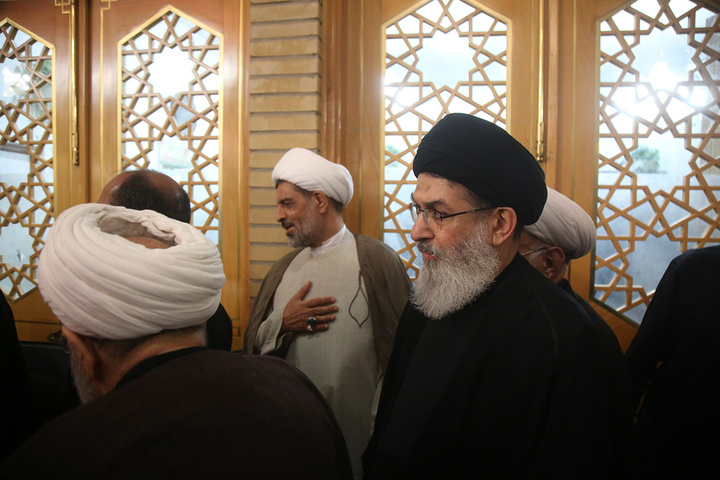 بزرگداشت حضرت آیت الله العظمی امام خامنه‌ای شهید در حرم حضرت معصومه (س)