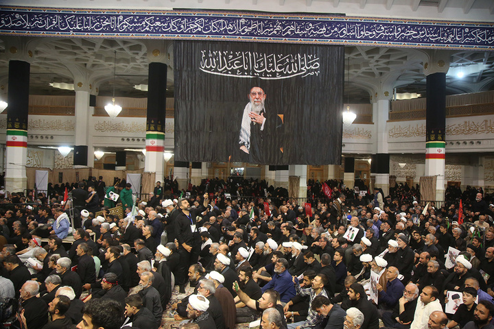 بزرگداشت حضرت آیت الله العظمی امام خامنه‌ای شهید در حرم حضرت معصومه (س)