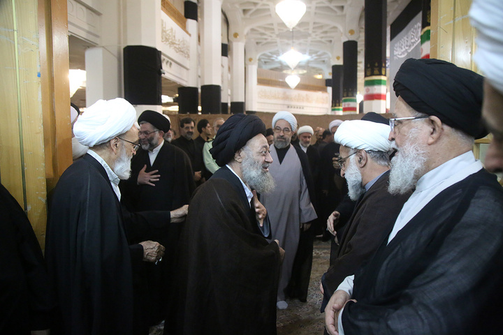 سومین شب بزرگداشت رهبر شهید انقلاب در حرم کریمه اهل‌بیت(س)