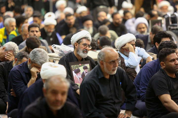 بزرگداشت رهبر شهید انقلاب از سوی قوای سه‌گانه در حرم بانوی کرامت