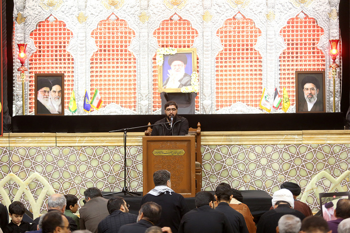 بزرگداشت رهبر شهید انقلاب از سوی قوای سه‌گانه در حرم بانوی کرامت