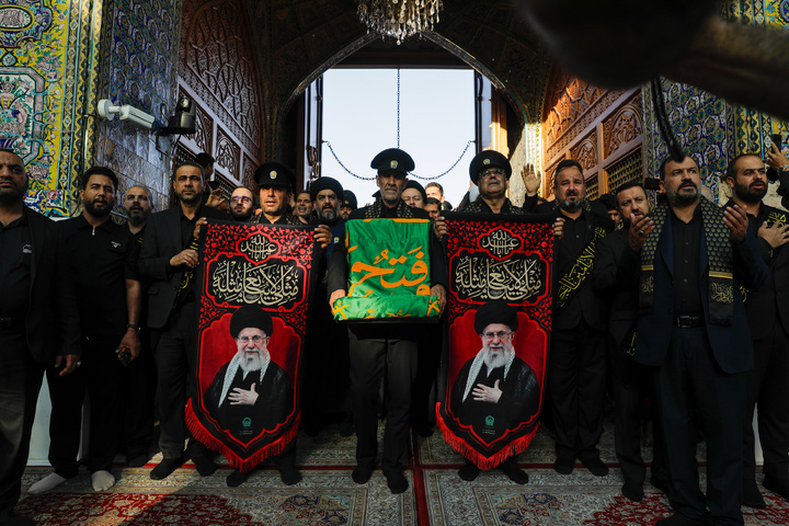 تشرف کاروان خدام حرم امام رضا علیه‌السلام به حرم امامین کاظمین