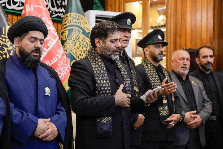 تشرف کاروان خدام حرم امام رضا علیه‌السلام به حرم امامین کاظمین