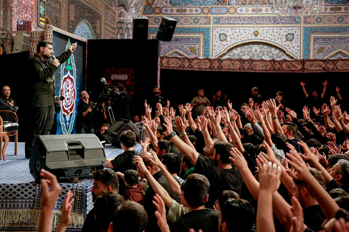 مراسم عزاداری دهه آخر ماه صفر در رواق امام خمینی (ره) حرم مطهر رضوی