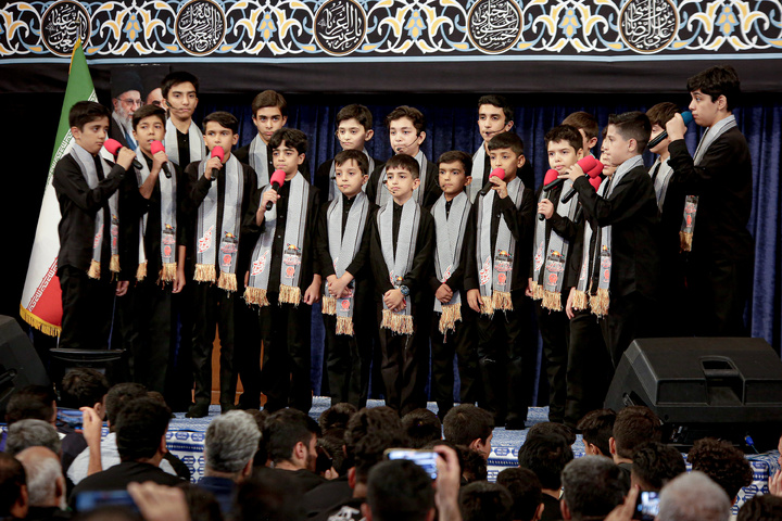 مراسم عزاداری دهه آخر ماه صفر در رواق امام خمینی (ره) حرم مطهر رضوی