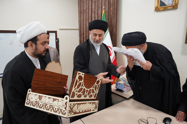 اعلام آمادگی گروه تبلیغی اعتاب مقدس عراق برای همکاری با آستان مقدس فاطمی