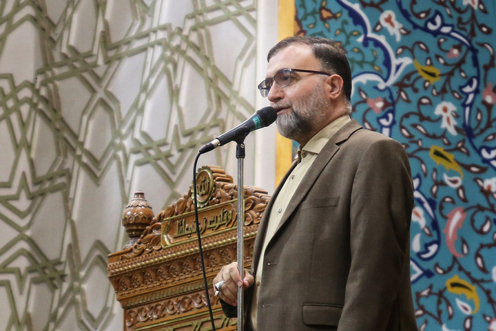 نخستین کرسی تلاوت فاطمی ماه ربیع‌الاول در حرم بانوی کرامت برگزار شد