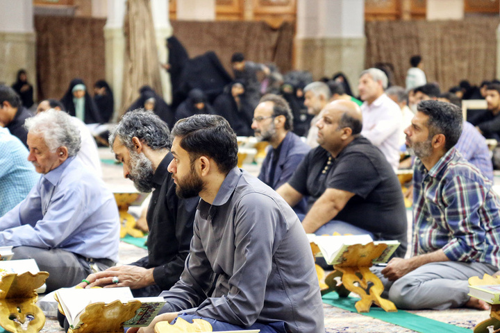 نخستین کرسی تلاوت فاطمی ماه ربیع‌الاول در حرم بانوی کرامت برگزار شد