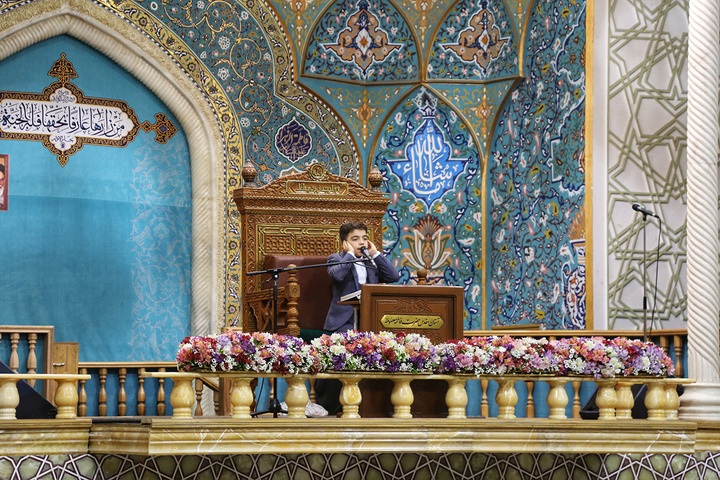 نخستین کرسی تلاوت فاطمی ماه ربیع‌الاول در حرم بانوی کرامت برگزار شد