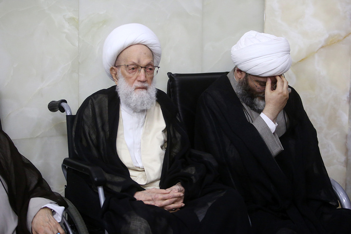 اربعین آقای شهید ایران در حرم بانوی کرامت