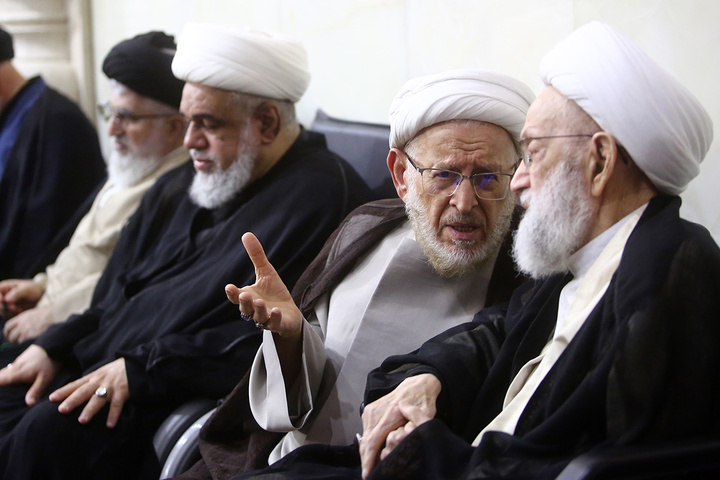 اربعین آقای شهید ایران در حرم بانوی کرامت