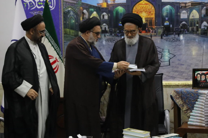 قم در نشر معارف اهل‌بیت(ع) و تمدن‌سازی اسلامی رسالتی جهانی دارد
